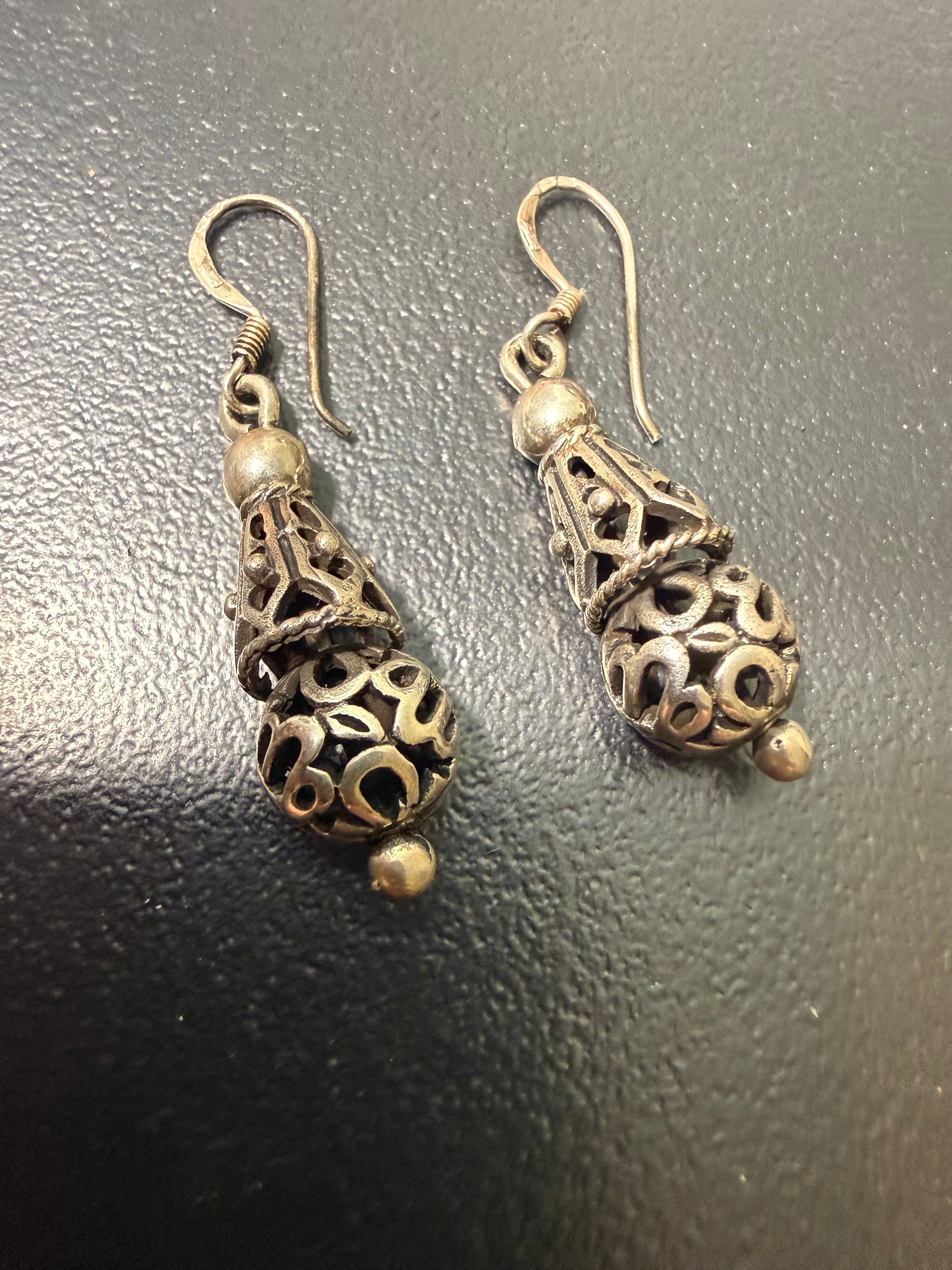 Belles boucles d oreilles en argent 925