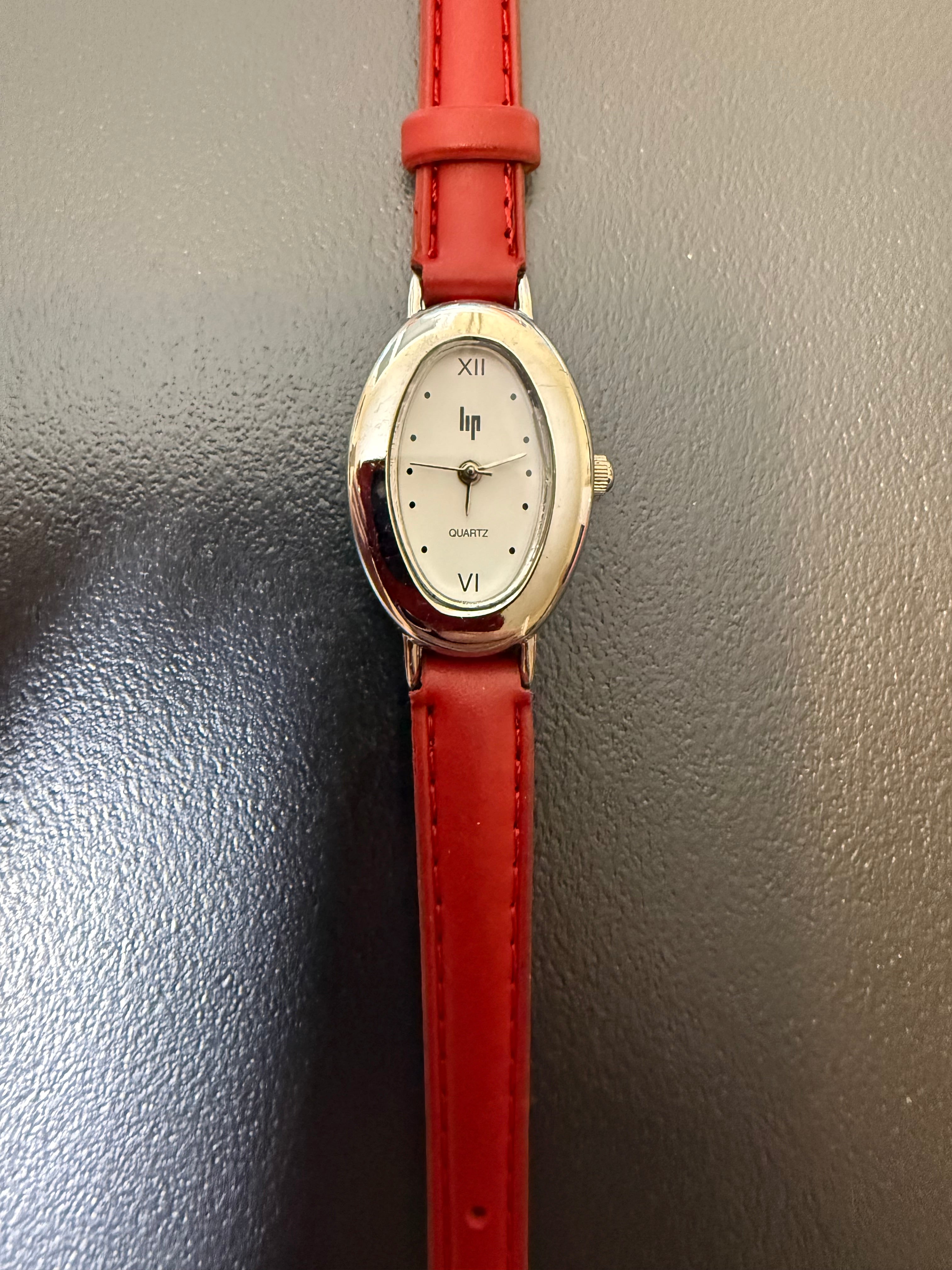 Belle montre lip femme état parfait
