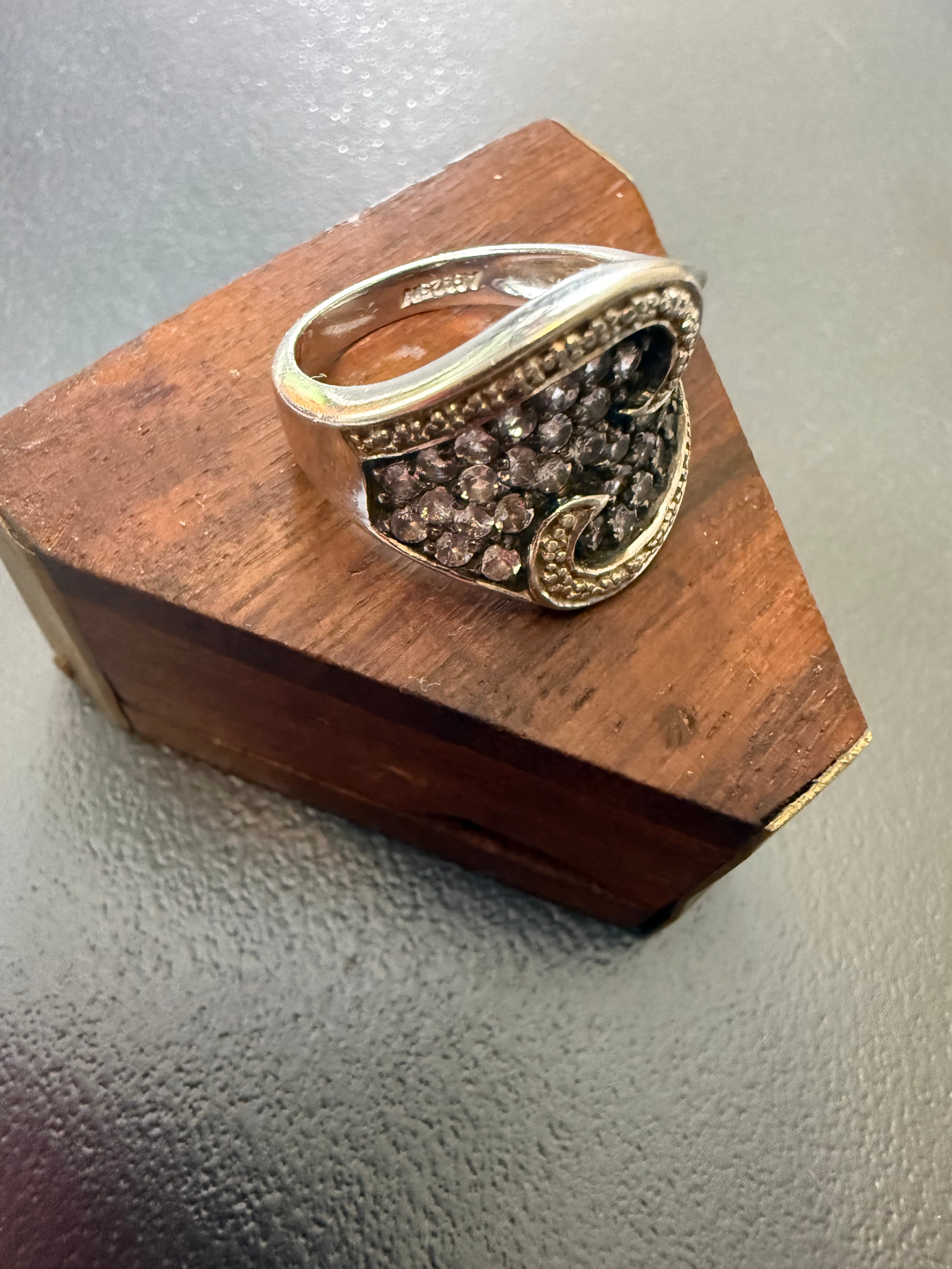 Belle bague en argent 925 avec améthyste lilas